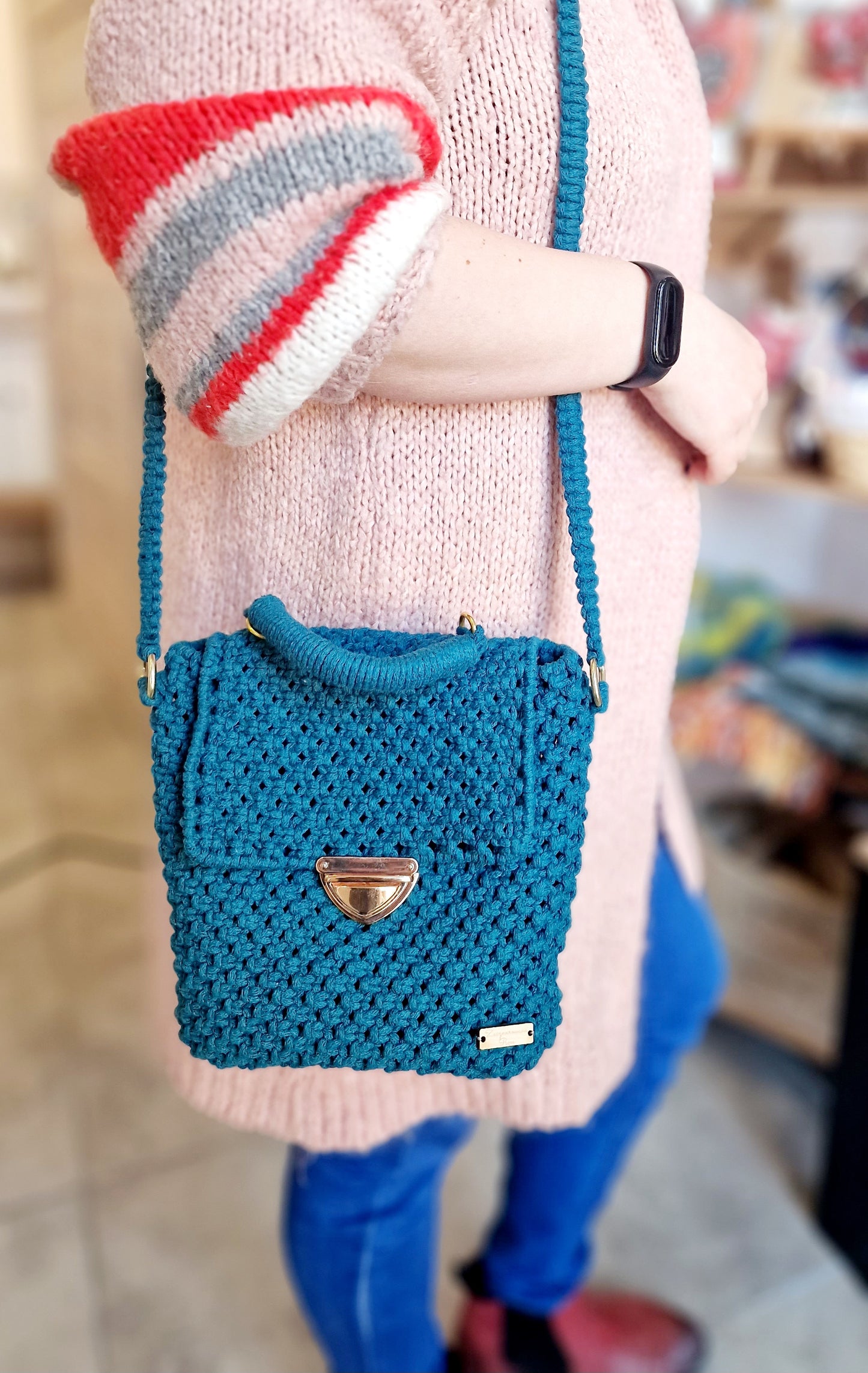 Torebka ze sznurka, makrama